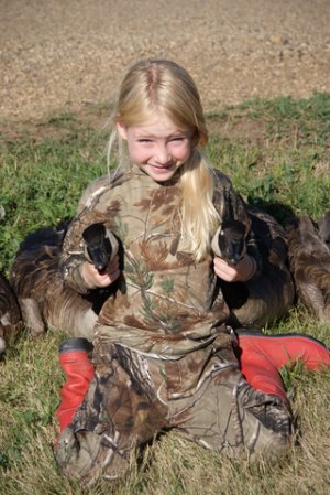 Cassie's 1st Goose hunt!024.jpg