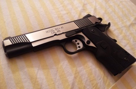 springfield_armory_1911_a1_loaded_combat_by_10mmauto-d4lzqfx.jpg