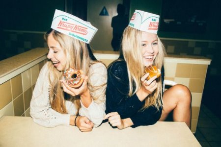 b0cd8d8ab12ea073486eb52eee496bd0.jpg b0cd8d8ab12ea073486eb52eee496bd0.jpg