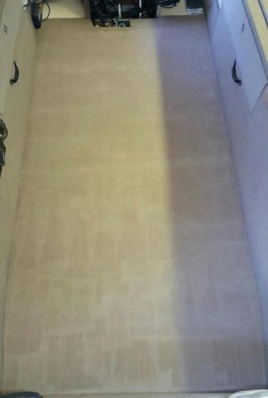 boat carpet glued down3.jpg