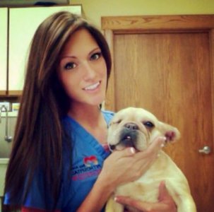 chivettes-in-scrubs-will-stop-your-heart-51-photos-2510.jpg