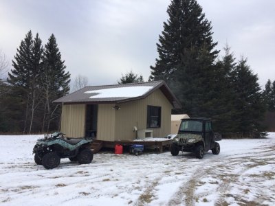 wolf cabin.jpg wolf cabin.jpg