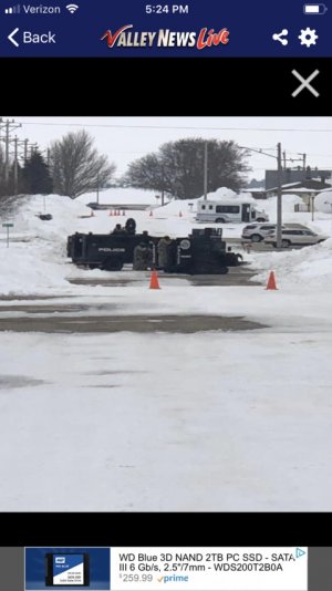 DAFC11CB-3FE6-403F-A861-92245794A013.jpg DAFC11CB-3FE6-403F-A861-92245794A013.jpg