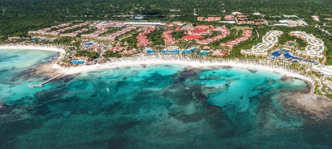 Cancun resort.jpg